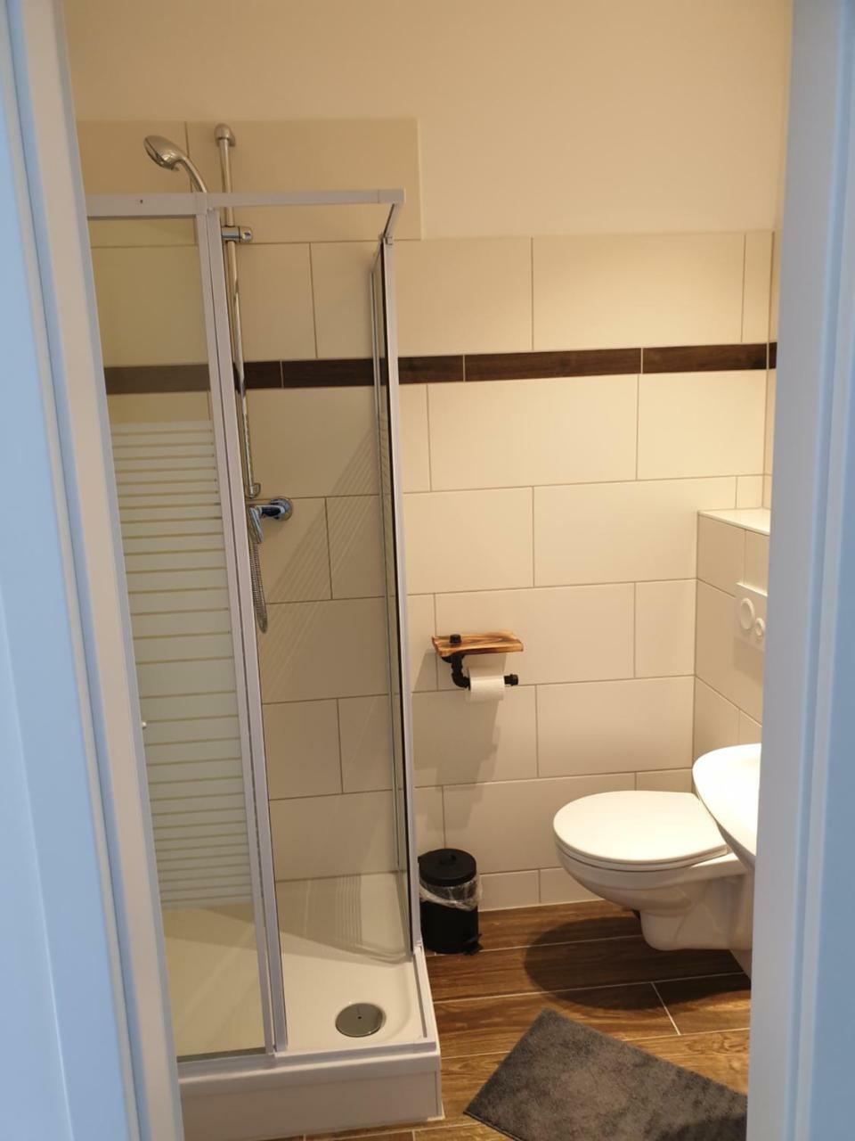 Turmklause Hotel Лукенвалде Екстериор снимка